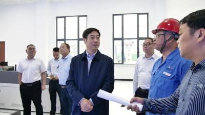 罗兴斌调研重点项目建设时强调：全力以赴抓项目，千方百计稳增长