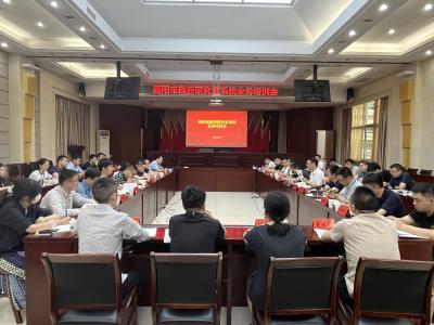 全市政府研究室系统业务座谈会在南漳县召开：加强干部能力建设 提高以文辅政水平