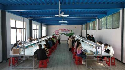 “下察解暖”出实招  惠民举措暖人心 