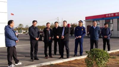 市森林防灭火指挥部调研组到我县调研  