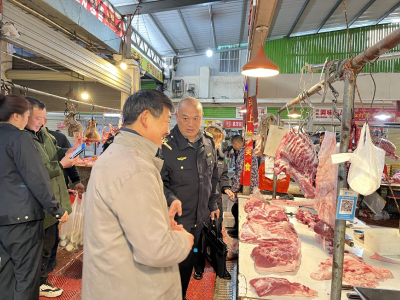 部门联合突击检查城区猪肉市场
