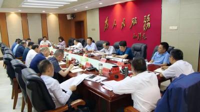 陈栋：贯彻落实省市部署要求，加快完善我县重点产业链工作机制