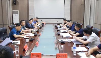 陈栋会见湖北供应链物流公共信息公司包剑奕一行