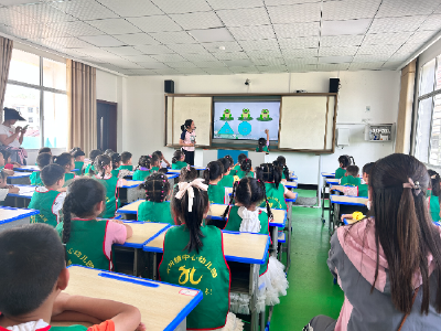 东巩镇中心幼儿园：走进小学课堂　感受别样精彩