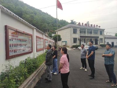 县机关事务服务中心调研基层治理体系框架试点暨共同缔造试点扩面提质工作