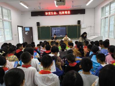 ​东巩镇：禁毒普法进校园 守护青春助成长