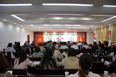 南漳交通：送法入民心　 “典”亮好生活