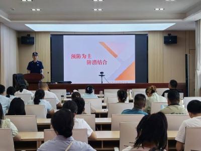 ​消防宣传进企业　员工争当“明白人”