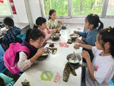 薛坪中心小学：“爱心能量包”情暖学生回家路