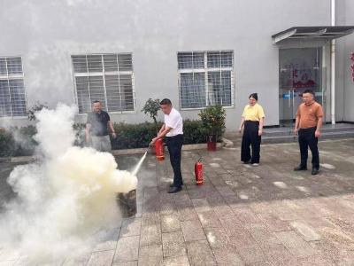 肖堰镇财政所：强化防火意识　筑牢安全防线