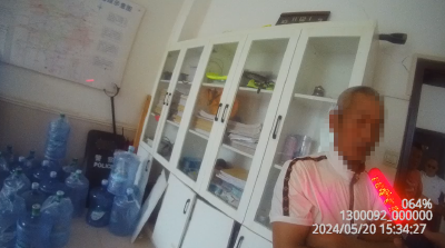 湖北南漳：酒驾肇事不服气   开车直奔交警队