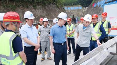 黄进到南漳调研整治形式主义为基层减负和共同缔造等工作