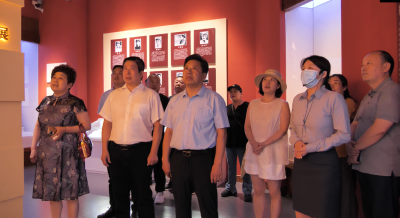 县政协统战工商活动组开展红色革命教育活动              