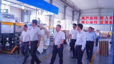 省市场监管局到我县调研质量发展工作