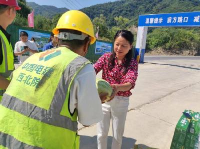 县总工会慰问重点在建项目建设者