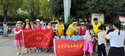 徐庶社区：开展禁毒宣传 守护健康生活