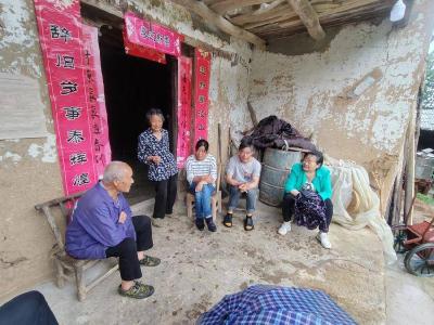 薛坪镇：防汛排查不松懈 筑牢防线护平安