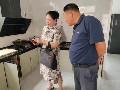 ​东巩镇王家畈村开展燃气安全检查工作