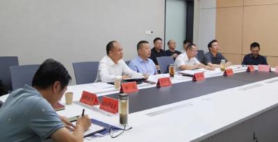 陈栋与北京企业家视频洽谈项目并达成合作共识