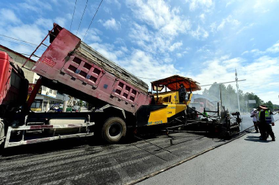 南漳县发展大道改建工程进入尾声