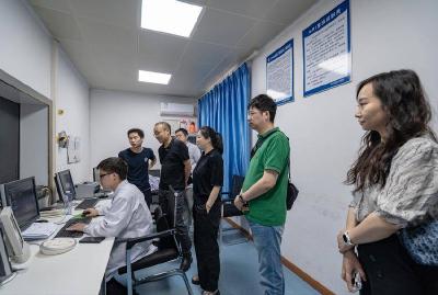 “党旗领航——影像技术专家走基层”活动走进南漳
