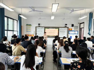 县凤山学校：家校话成长 同心育花开