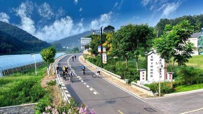 南漳＂隆七路＂成为襄阳市民富氧康养首选地