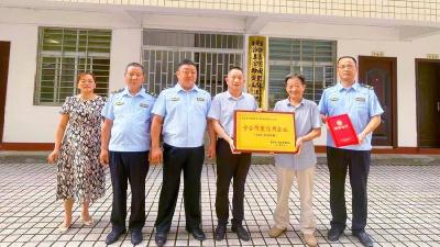 我县31家企业获评全市“守合同重信用企业”