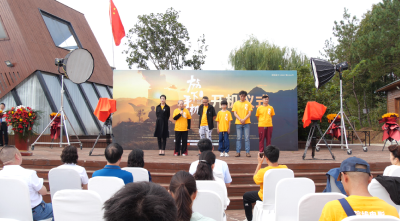 院线电影《放下手机》在我县开机