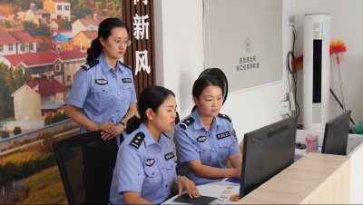 民警送证暖人心　服务企业“零距离”  