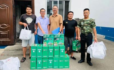 湖北华海纤维科技股份有限公司为职工发放中秋节福利