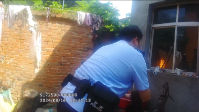 液化气罐突然“发火”　民警出手化险为夷