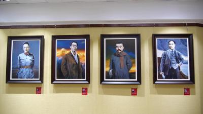 宋兴中举办油画肖像展 献礼祖国75周年