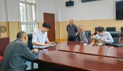 县人社局：上门换卡“零距离”　便民服务暖人心