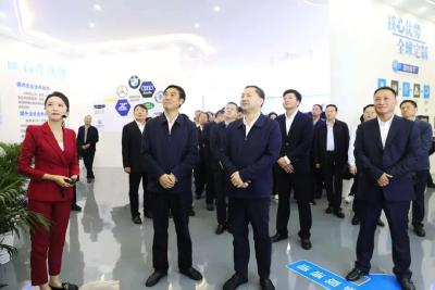 2024年全市项目建设观摩交流活动走进南漳，马牌轮毂、龙佰二期、云上牧歌项目接受“检阅” 