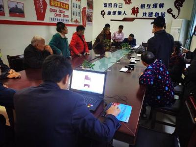 县残联上门助残办证暖民心