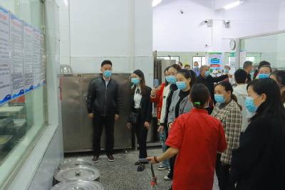 县高级中学：膳食委员会助力食堂服务逐步提升