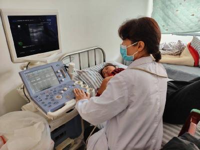 县妇联和县妇幼保健院调研督导适龄妇女“两癌”免费筛查工作