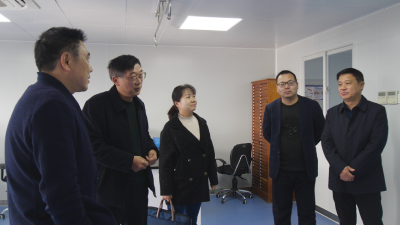 县领导调研数智化病理服务体系建设及检查检验结果互认工作