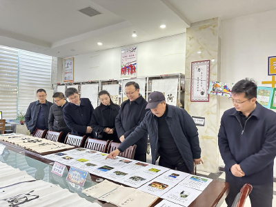市老年大学调研组到我县调研