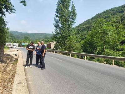 县河道堤防建设发展中心完成河湖遥感图复核工作