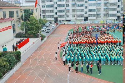 县高级中学：秋季运动会活力绽放