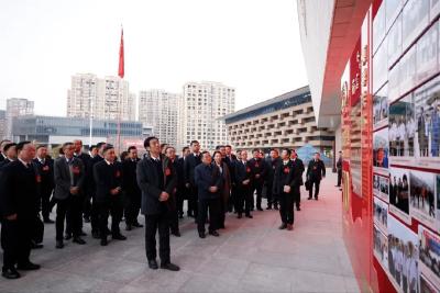罗兴斌等县领导参观“南漳纪念人民代表大会制度70周年”主题展 