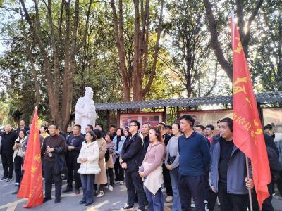 县委党校：重走“长征路”  传承红色基因