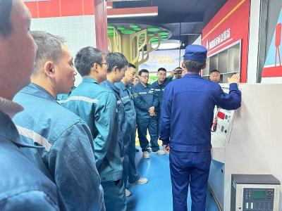 县消防救援大队组织开展消防知识培训