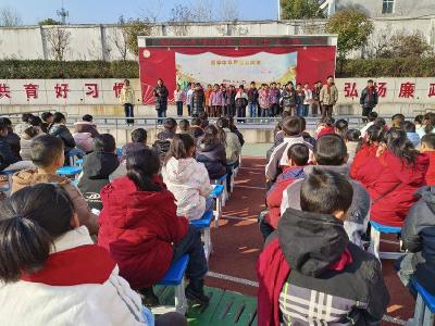 临沮小学：诵经典之韵 品诗词之美