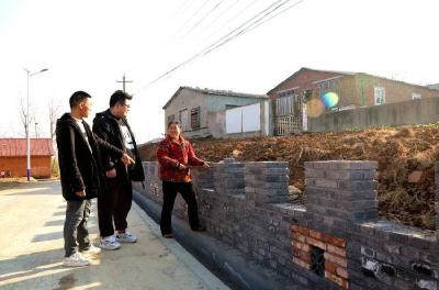 ​九集镇：建好民生项目 全力服务群众