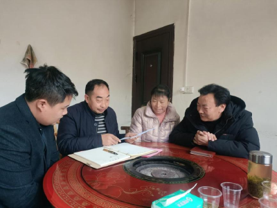 ​县烟草专卖局：围炉话发展 春盼丰收路