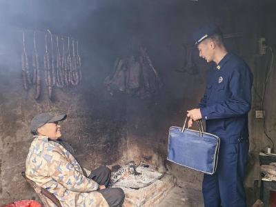 消防社区联动 共筑熏肉安全“防火墙”