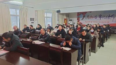 ​县农技中心：新春送“廉礼”  机关廉味浓